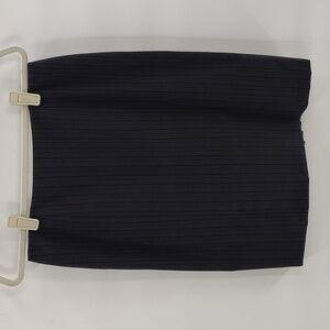 Antonio Melani pencil skirt size 6 black with blue pin stripe pleated back